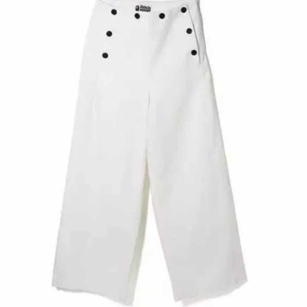 White Wide-Leg Pants with Black Buttons - Picture 5 of 5